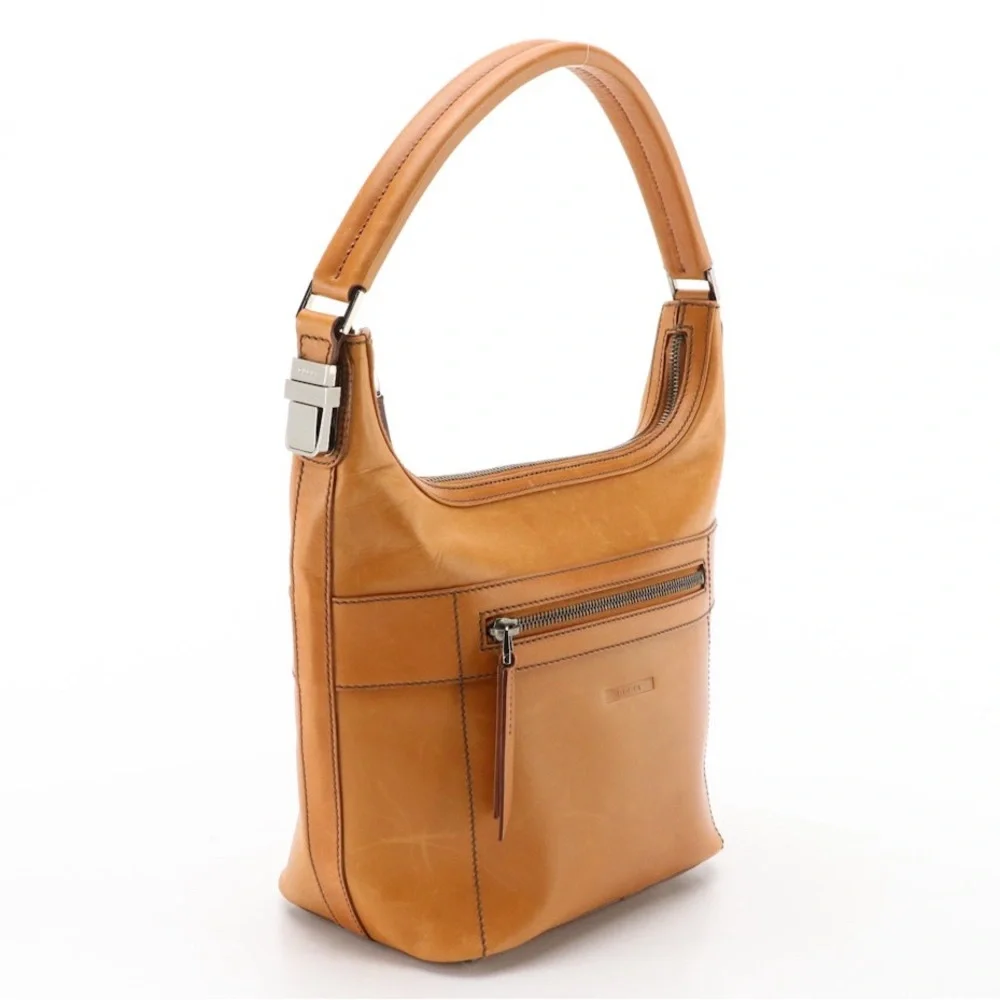 GUCCI Front Zip Pocket Hobo Bag in Light Brown Leather